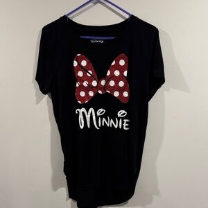 Disney Minnie Mouse Black Tee with Red Bow